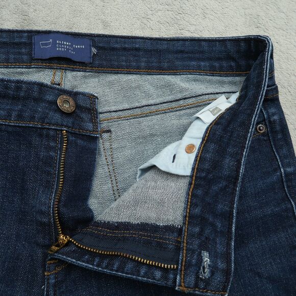 Levi's Jeans Women's 12L Blue Mid-Rise Slight Curve Classic Bootcut 32.5" Inseam - Picture 4 of 16